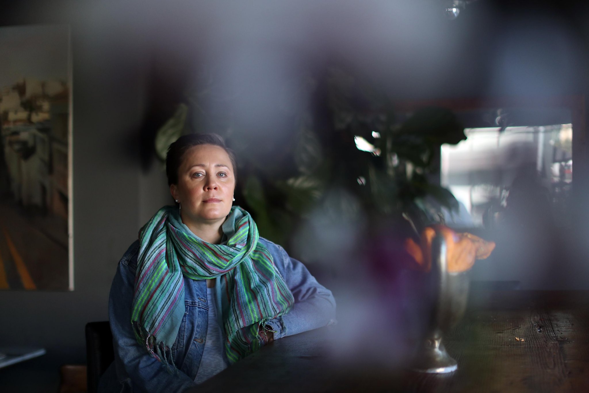 How language reflects gender-power obstacles for female restaurateurs