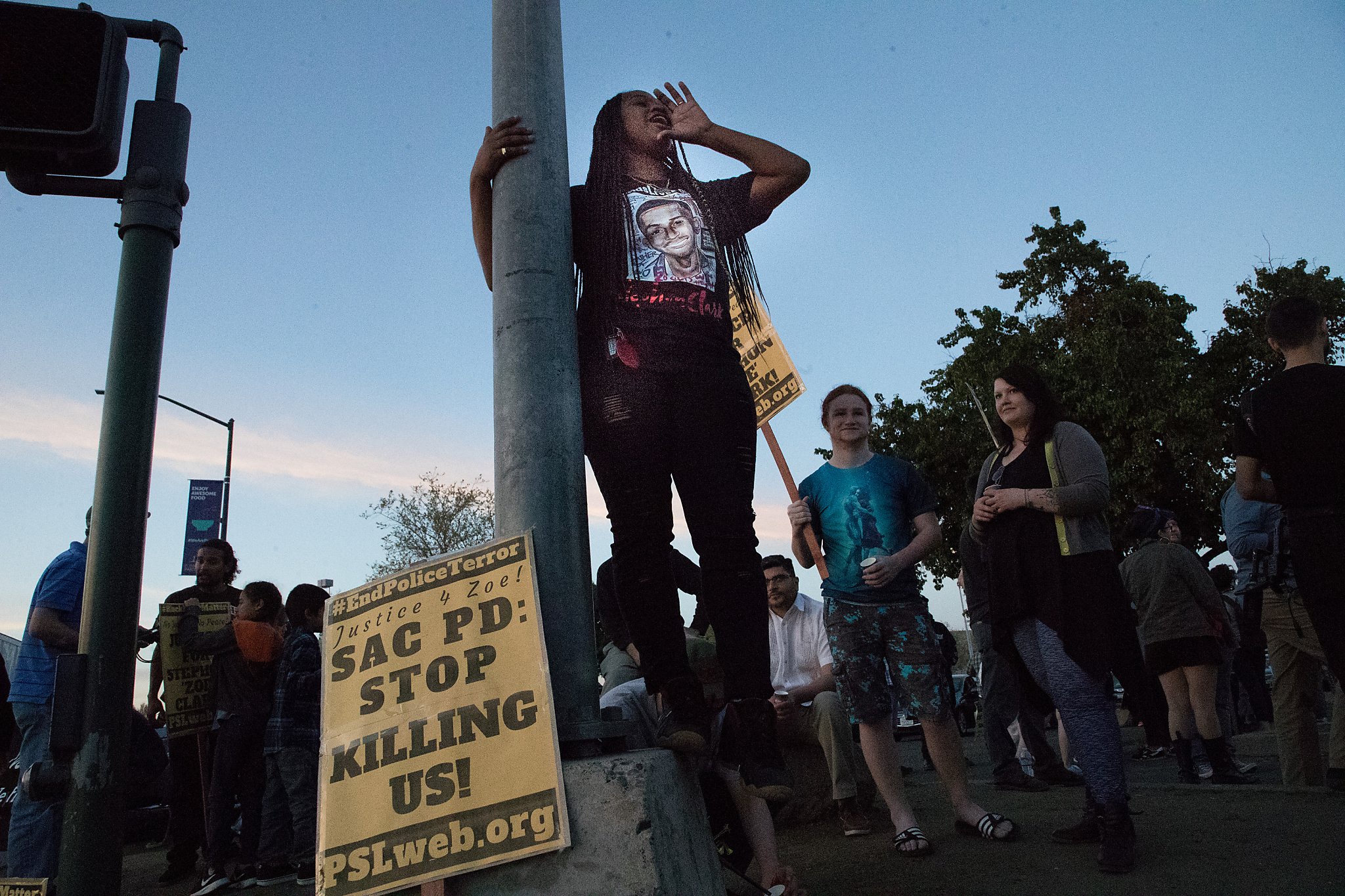 Woman protesting Stephon Clark’s killing hit by Sacramento sheriff’s vehicle