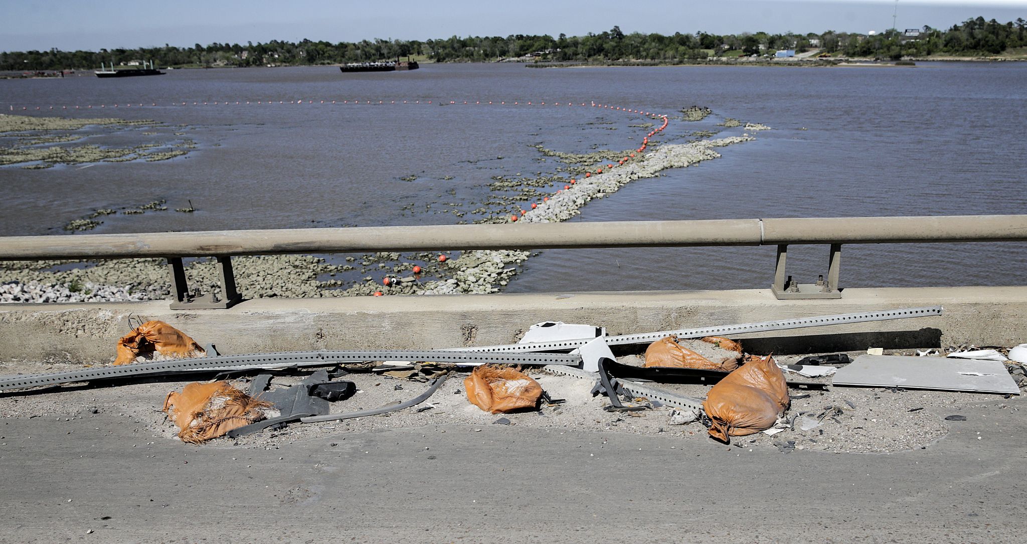 Texas officials ignore spread of dioxin in San Jacinto River