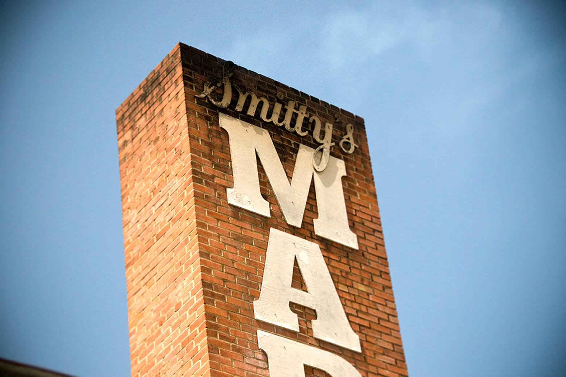 Criticizing a city’s barbecue? Those are fightin’ words