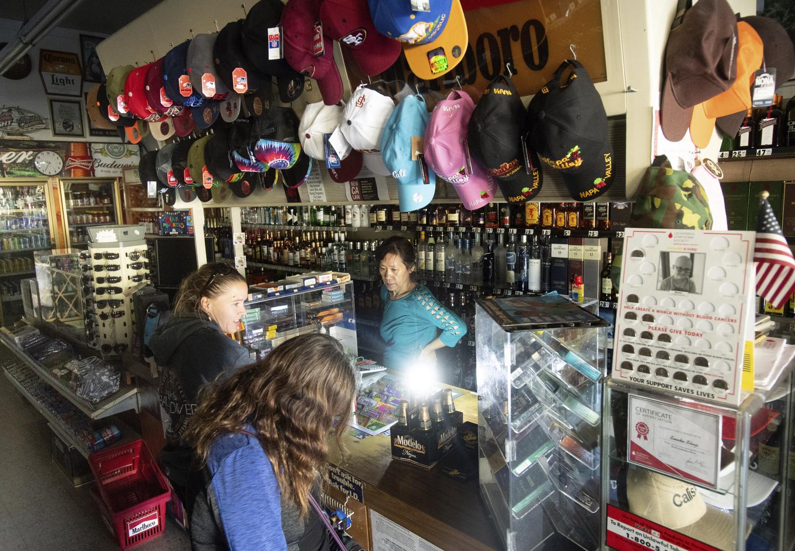 PG&E power shutdown: No coffee, no gas. But Calistoga takes shutdown in stride