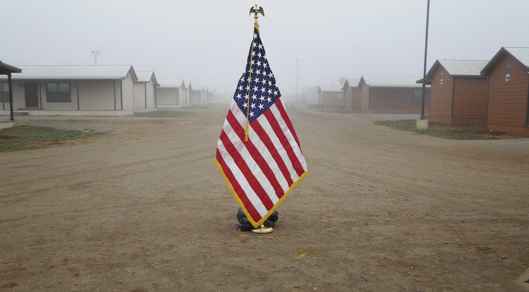 Feds sign a new contract for Dilley immigrant detention center that’s a boon for the small town