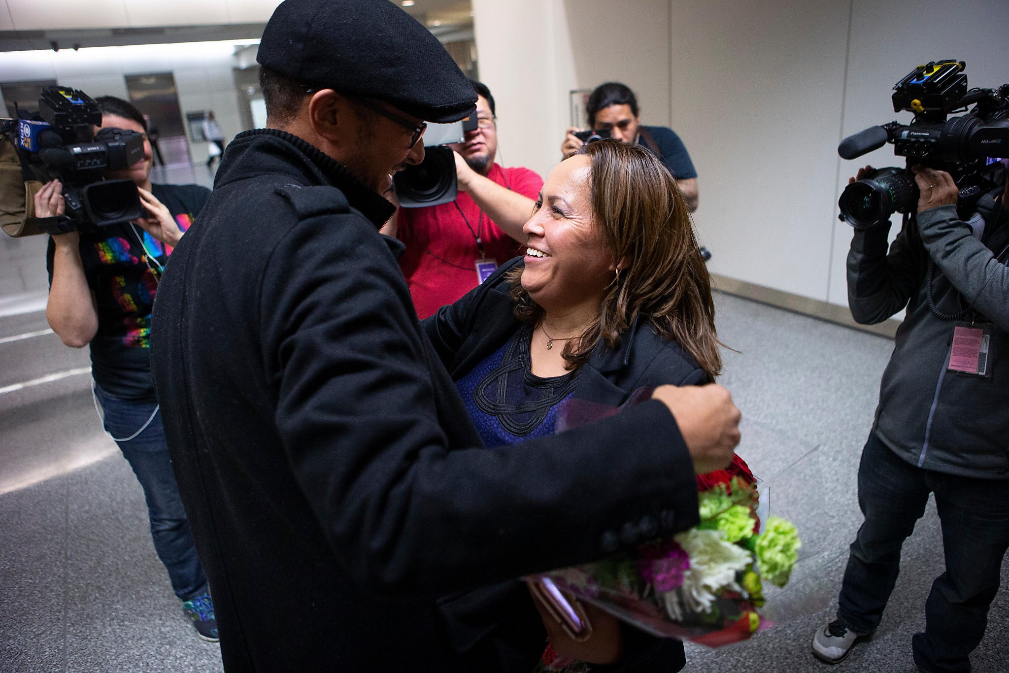 Oakland nurse deported to Mexico returns to tearful family 16 months later