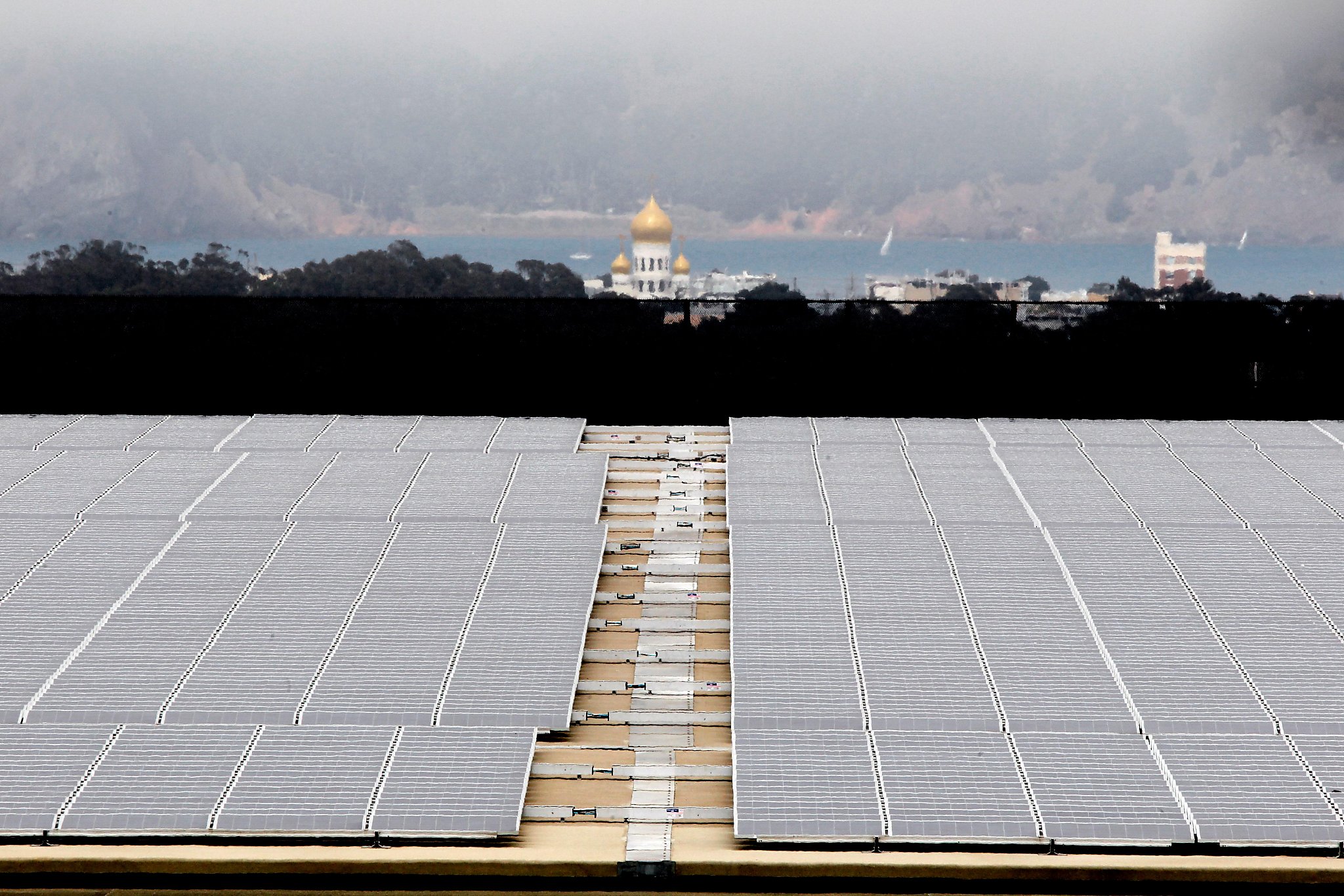 PG&E bankruptcy plan leads SF to reconsider public power system