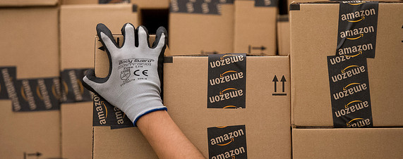 Amazon Wants to Ship Your Package Before You Buy It - WSJ