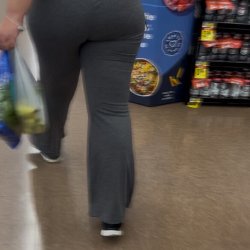Latina MILF cap twice!