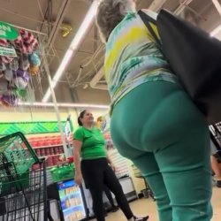 Phat ass gilf