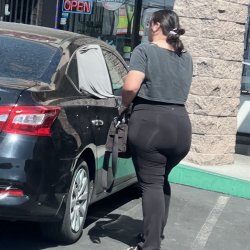 MEGA ASS LATINA