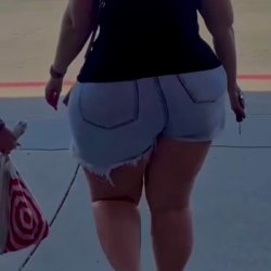 Phat ass everywhere 6.0