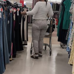 Phat ass milf at Marshalls Columbus Ohio
