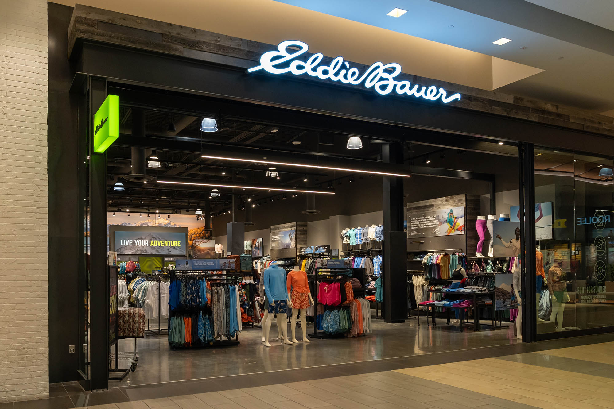 Eddie Bauer Faces Dire Straits, Possible Closure of 180 Stores | GearJunkie