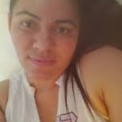 Mamando o marido corno na firma