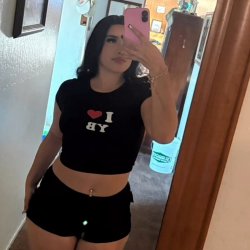 Newly Single Latina Ready For New Dick🍆