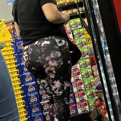 someone’s phat ass granny
