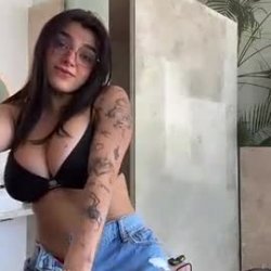 Karely ruiz perra de grandes tetas mexicana cachonda