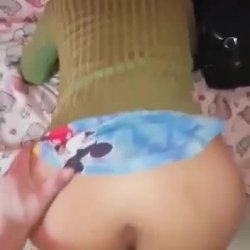 Dándole de perrito a la señora de la tienda de la esquina 🥵🤤🥴