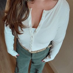 Discreet wife is a total slut out in public