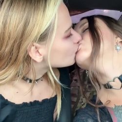 Stunning Lexi+Betty Leaks 18+