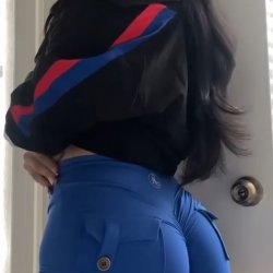 Dumb bitch Annette Vasquez gym influencer
