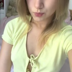 🔞 Young teen perky small tits dildo blowjob horny slut sexy hot 🫦💦🍑😈 OF!