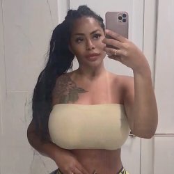 Curvy latina baddie who loves bbc