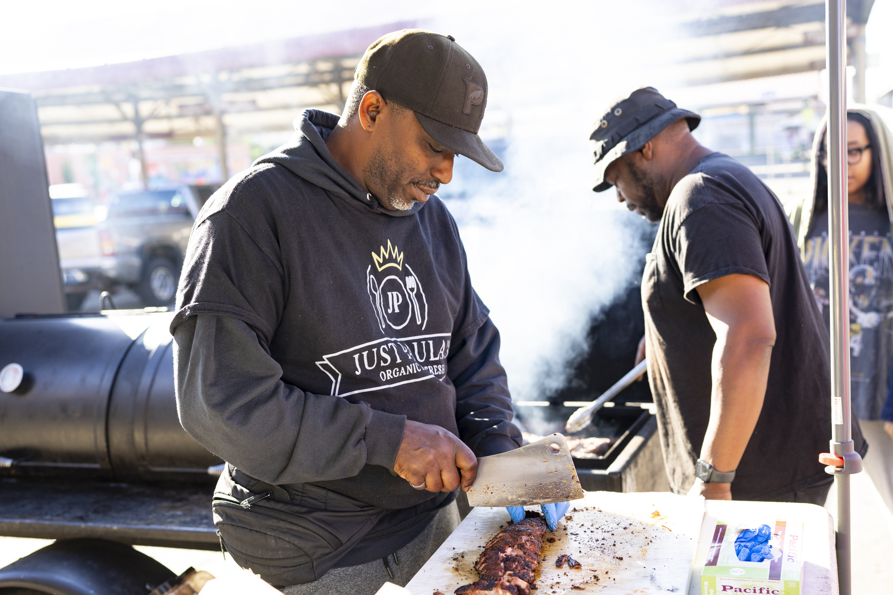 Two Minneapolis friends build flourishing barbecue stand
