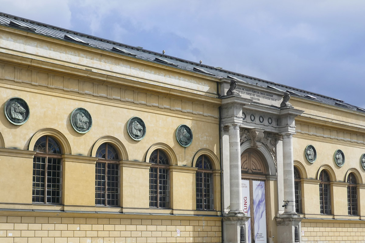 Eine Hofreitschule zum Geburtstag – oder der verschwundene Marstallplatz - Blog der Bayerischen Schlösserverwaltung