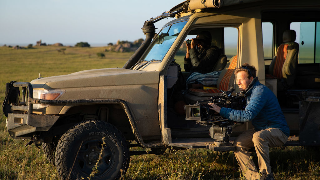 Cheetahs Up Close with Bertie Gregory - National Geographic - For everyone in everywhere