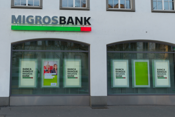 MT Post-Editing Boosts Swiss Bank’s Translation Productivity by Up to 60%, Study Finds - Slator