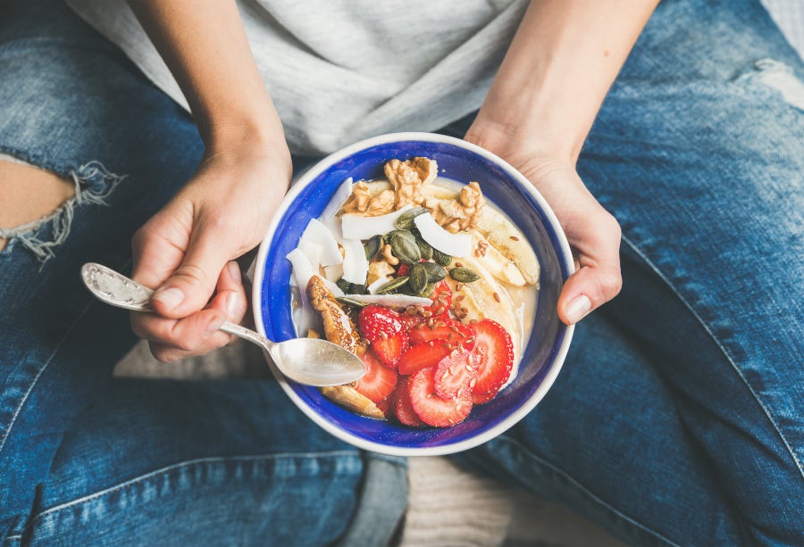 🥜 14 Healthy Study Snacks To Keep You Focused In 2025