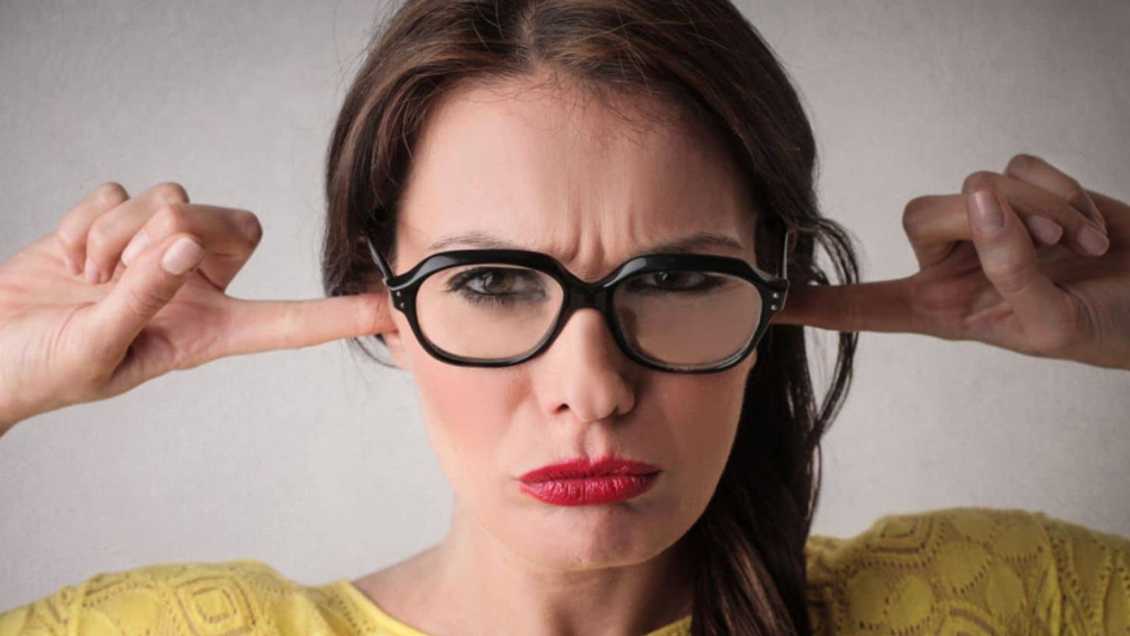 20 Signs You’re a Nightmare to Be in a Relationship With - SOCIETEMAG.com