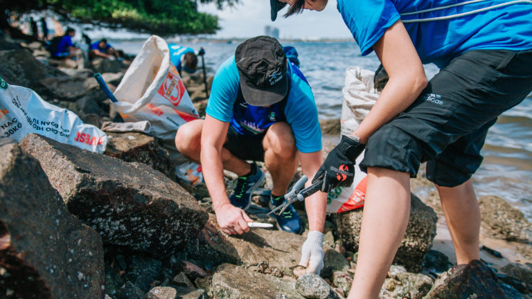 As Singapore's shores become garbage magnet, group leads the clean-up