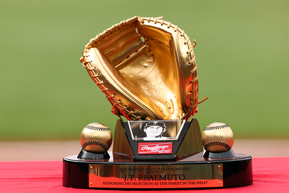 2023 Gold Glove Finalists Announced for AL/NL - Sport Relay