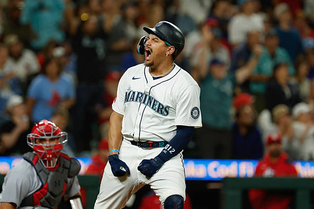 Mariners Sign Josh Naylor to Multi-Year Contract - Sport Relay