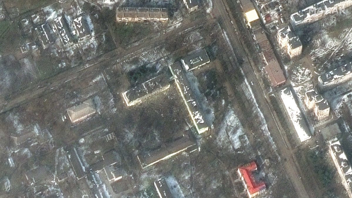 Rusi údajne bombardovali nemocnicu v Mariupole - Správy STVR