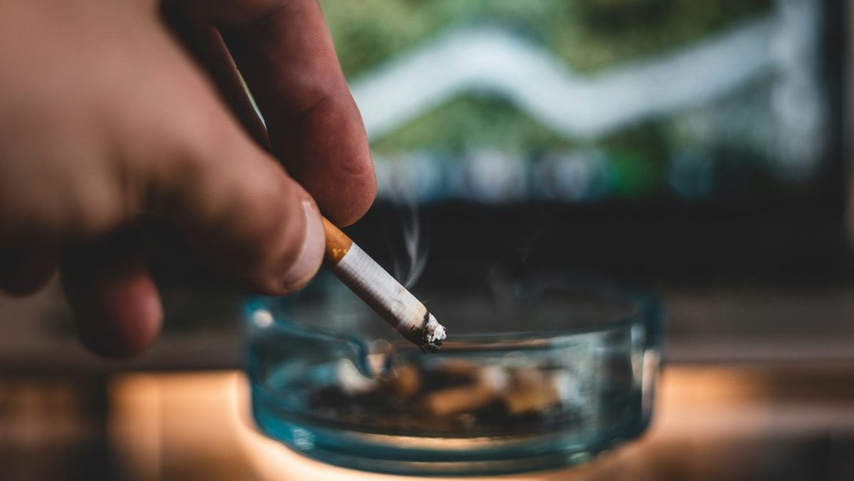 Spotrebná daň stúpa, fajčiari si opäť priplatia - Správy STVR
