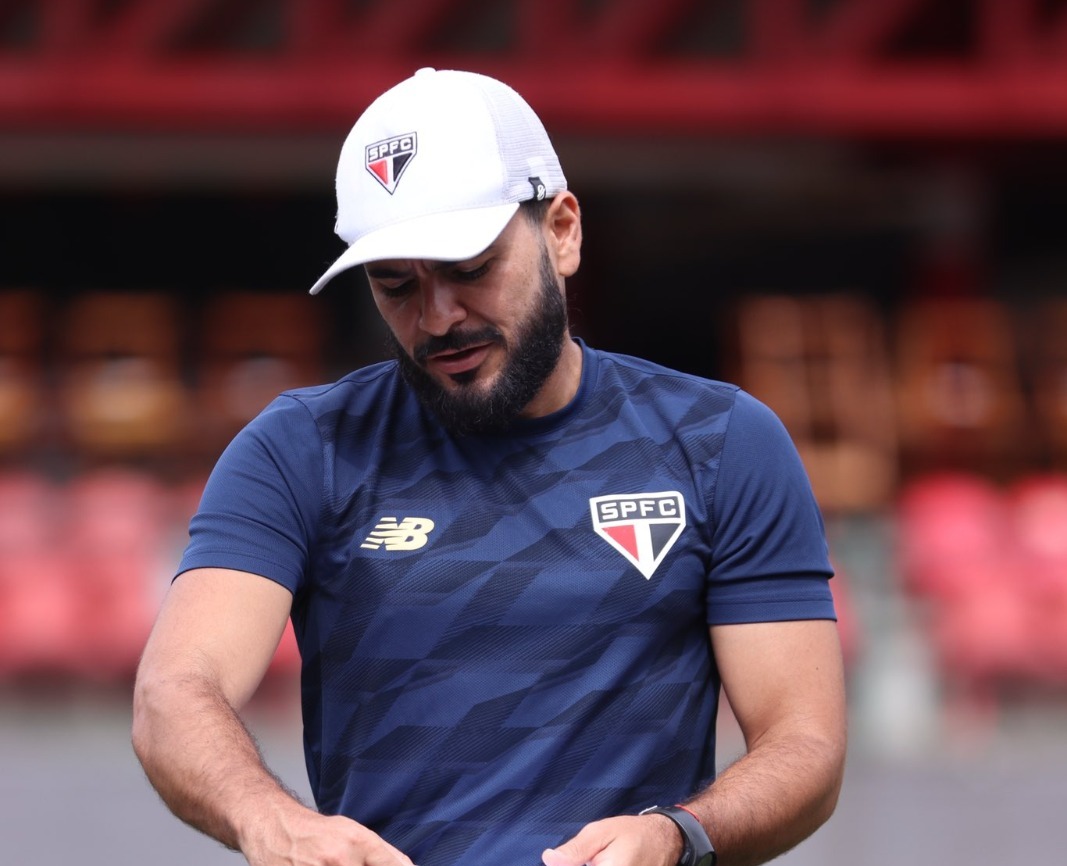 Técnico celebra primeira participação do São Paulo na Supercopa