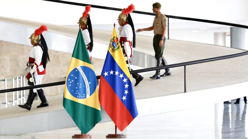 Lula defende entrada da Venezuela nos Brics