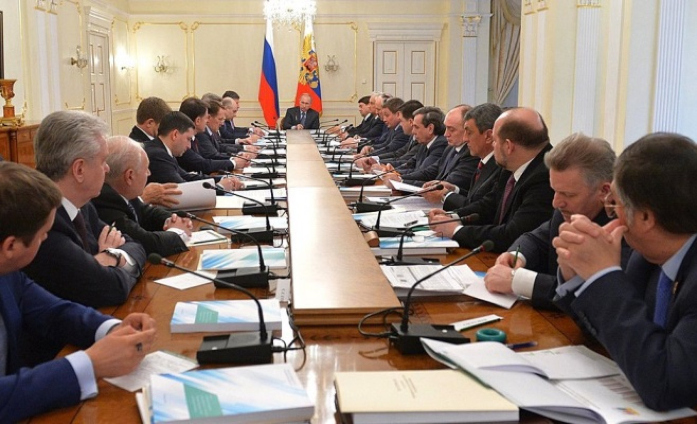 Russia: Massive Capital Flight Continues