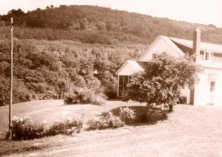 Fracking Under a Historic Farm - The New York Times