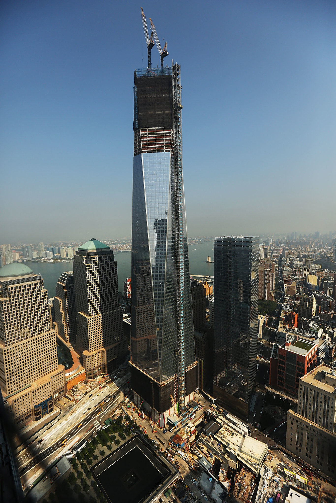 Port Authority, With Eye on Income, Will Pick Firm for Trade Center Observatory - The New York Times