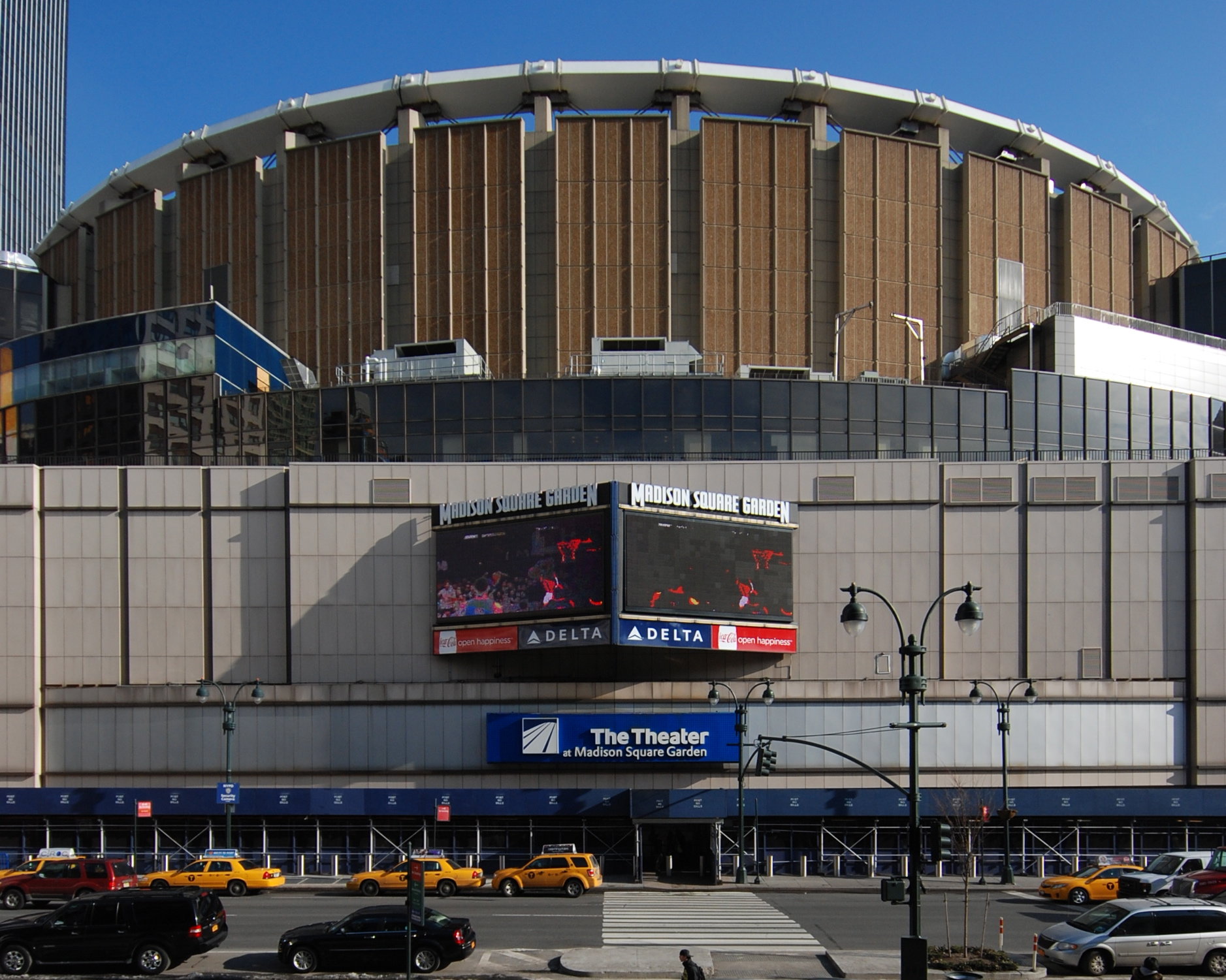 Madison Square Garden Says It Will Not Be Uprooted From Penn Station - The New York Times