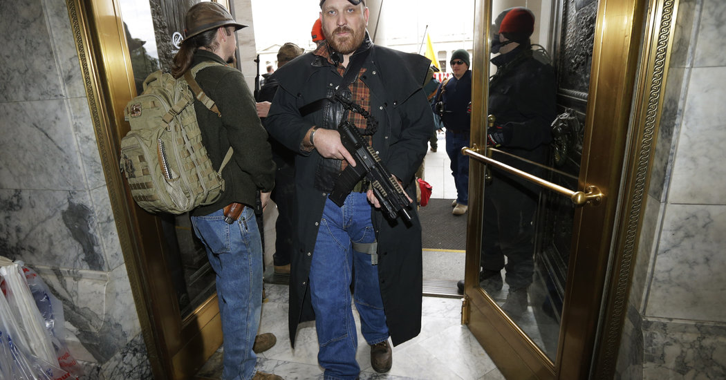 Flaunting Guns in the Washington Statehouse - The New York Times