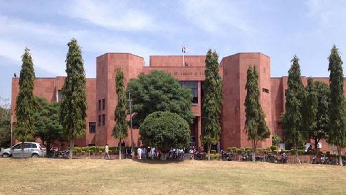 99% habeas corpus pleas filed in J&K since Article 370 move are pending, HC Bar tells CJI