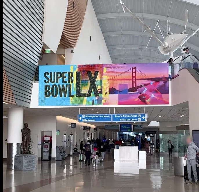 Airports, governors place bets on the Big Game - Stuck at the Airport
