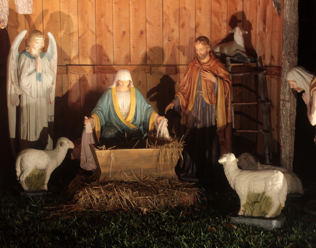 Happy Holidays - The Syrian Observer