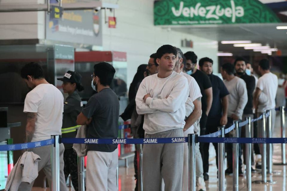 235 migrantes llegaron al país tras ser deportados desde EEUU