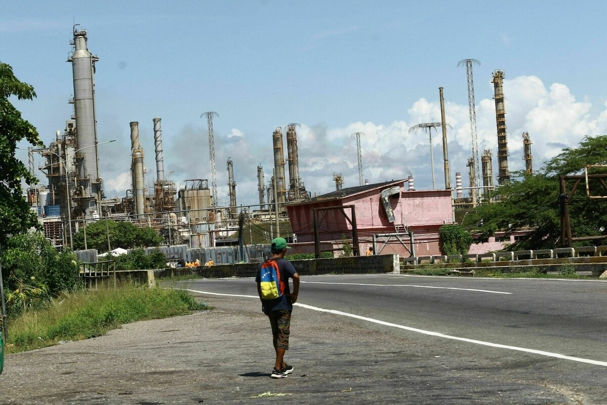 Venezuelas Öl wird nicht gebraucht: Trumps Öl-„Deals“ in Venezuela werden scheitern | taz.de