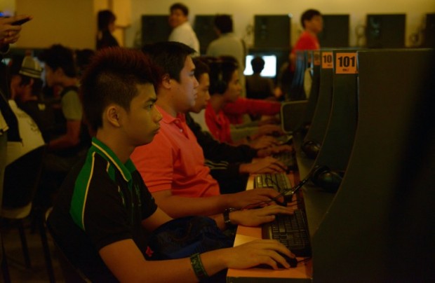 Countries with more Internet users show longer life expectancy—study