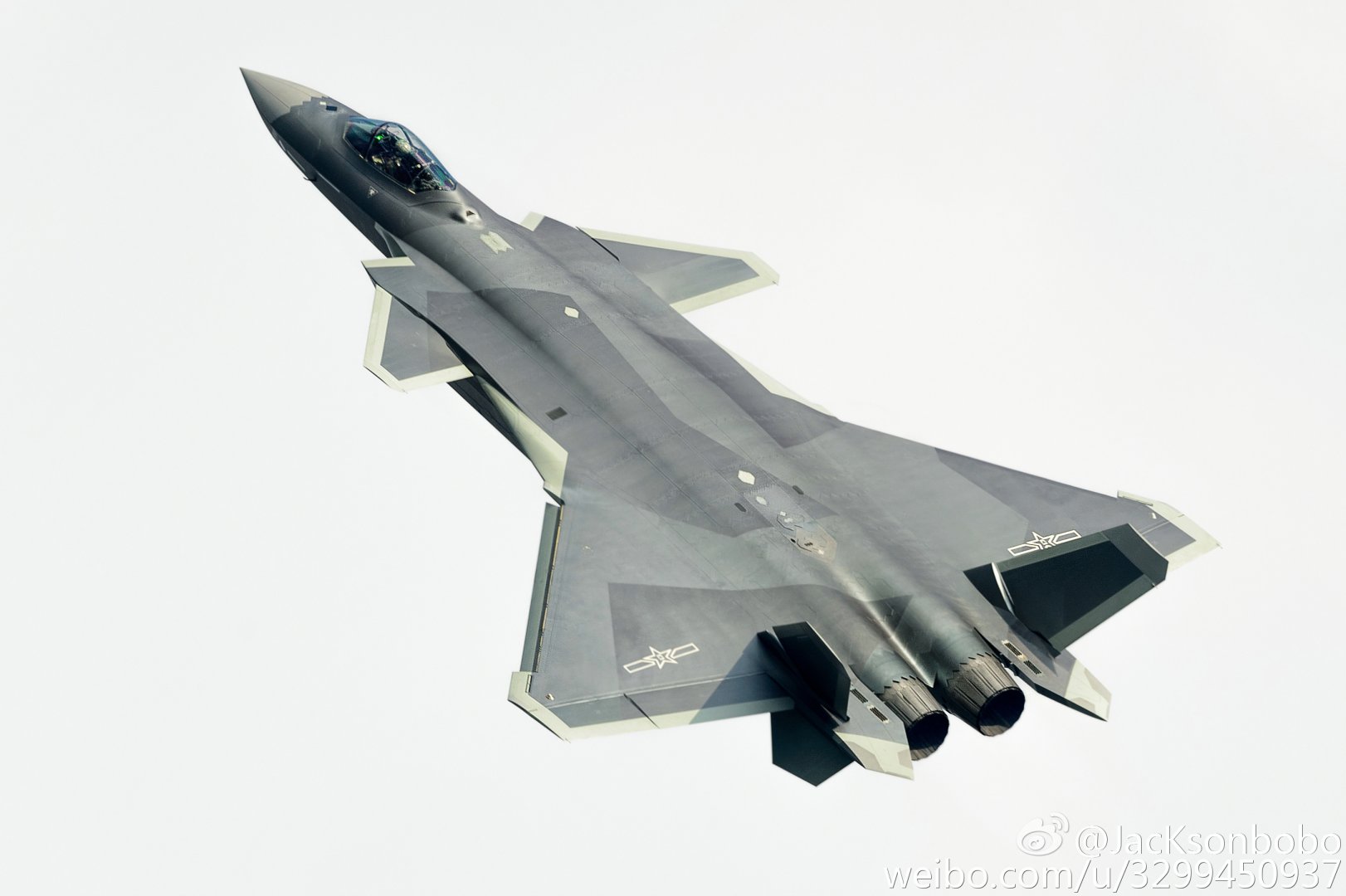 China's new J-20 "Mighty Dragon" stealth fighter officially unveiled and ready to enter active service - The Aviationist